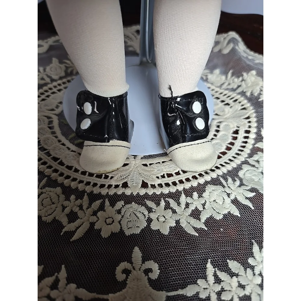 Vintage Doll. Madame Alexander. 